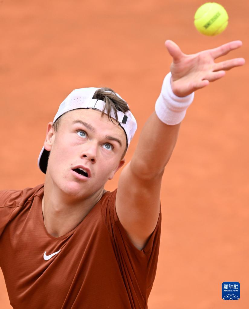 可以参考前 可以参考前