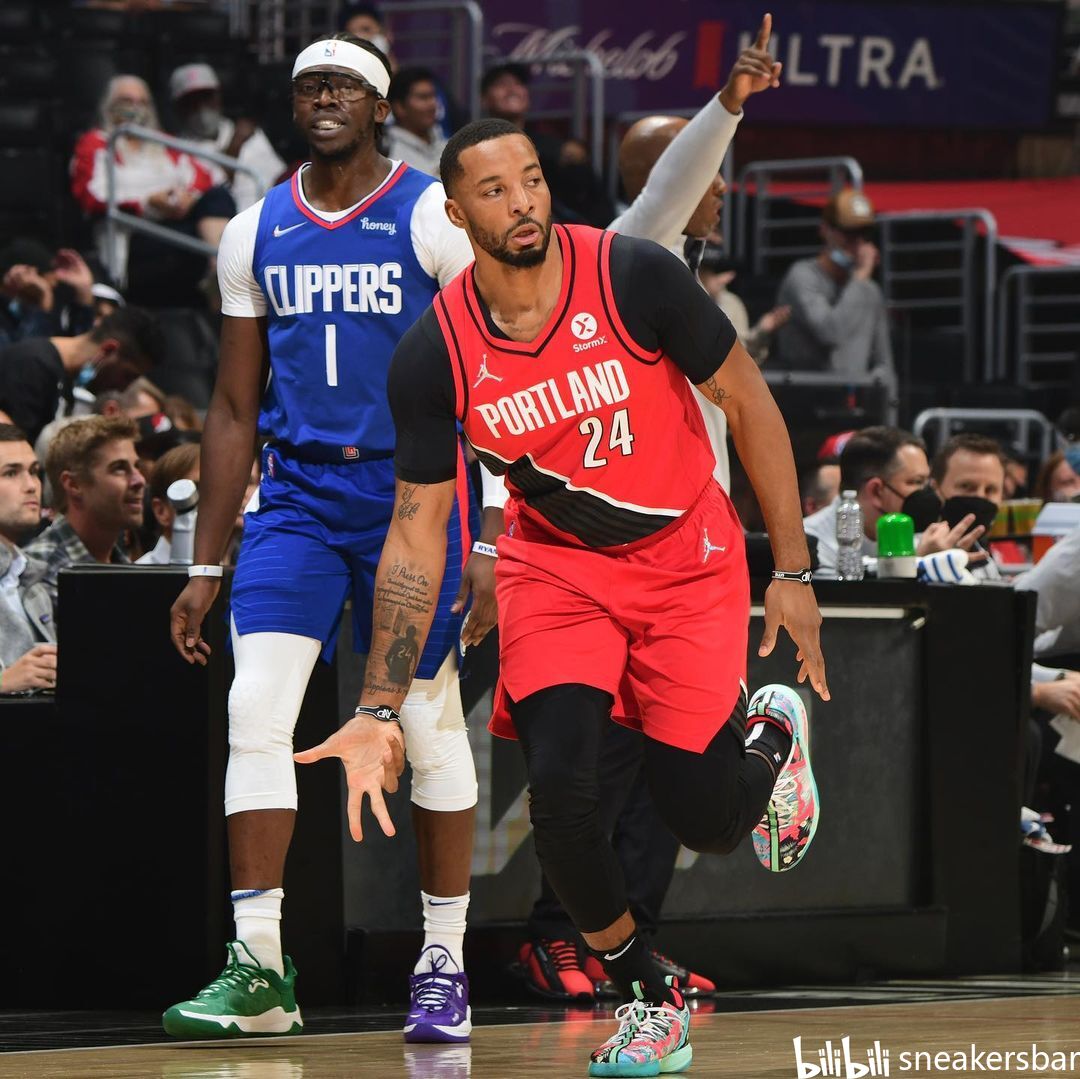 用行动诠释 用行动诠释