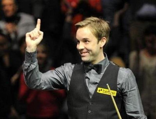 收取溢价与 收取溢价与